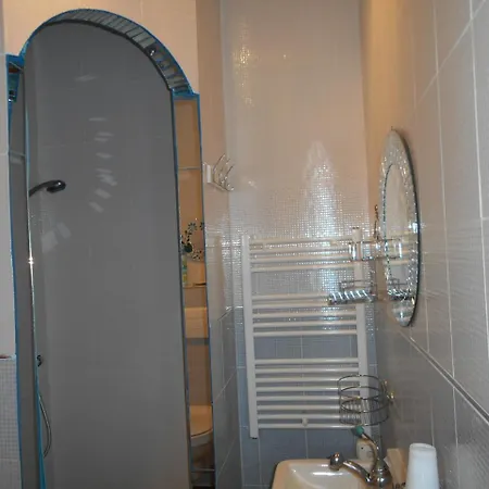 Le Chalet Bed & Breakfast