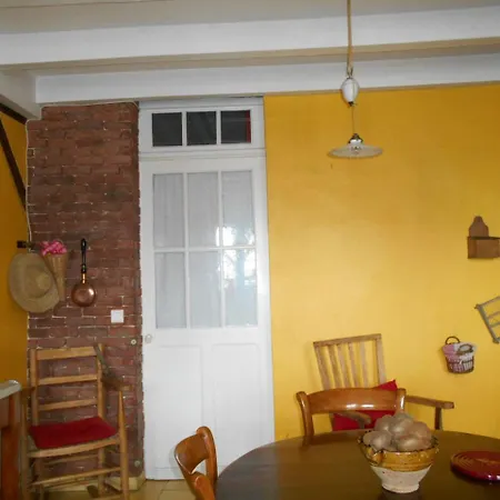 Le Chalet Bed & Breakfast